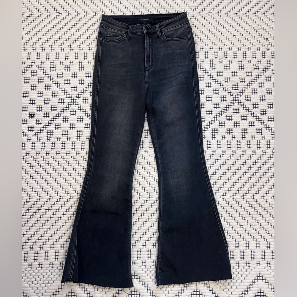 Flying Monkey Ultra High Rise Flare Jeans 28